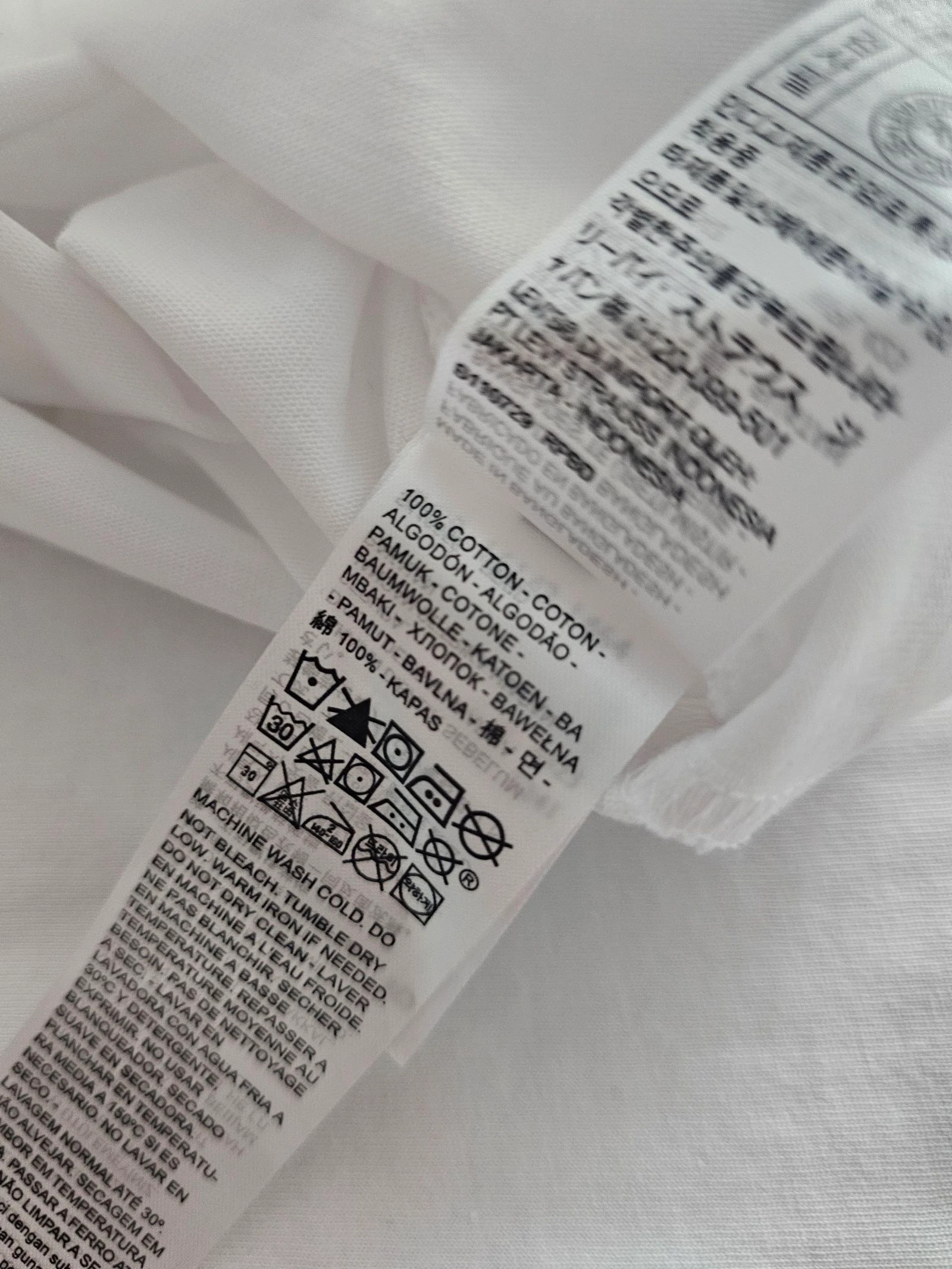 T-shirt Levi's neuf - taille L - 100% coton – photo 7
